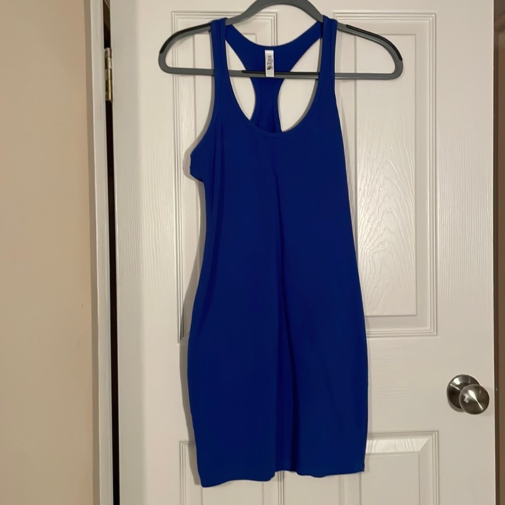 Ladies formfitting yoga dress Sleeveless bright blue and extra small